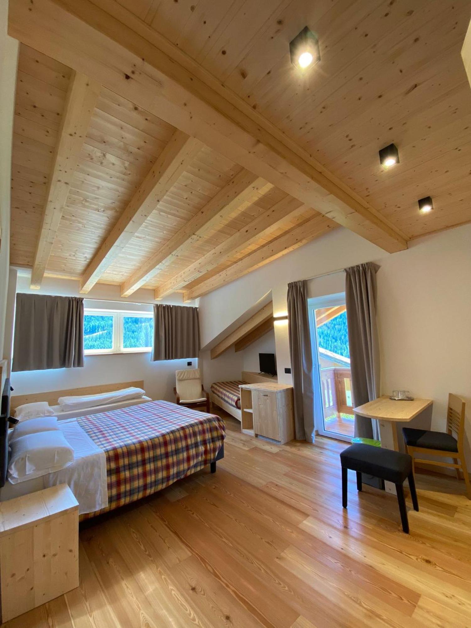 Hotel Garni Civetta Selva di Cadore Bagian luar foto